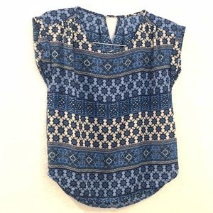 Blue and white short sleeve top